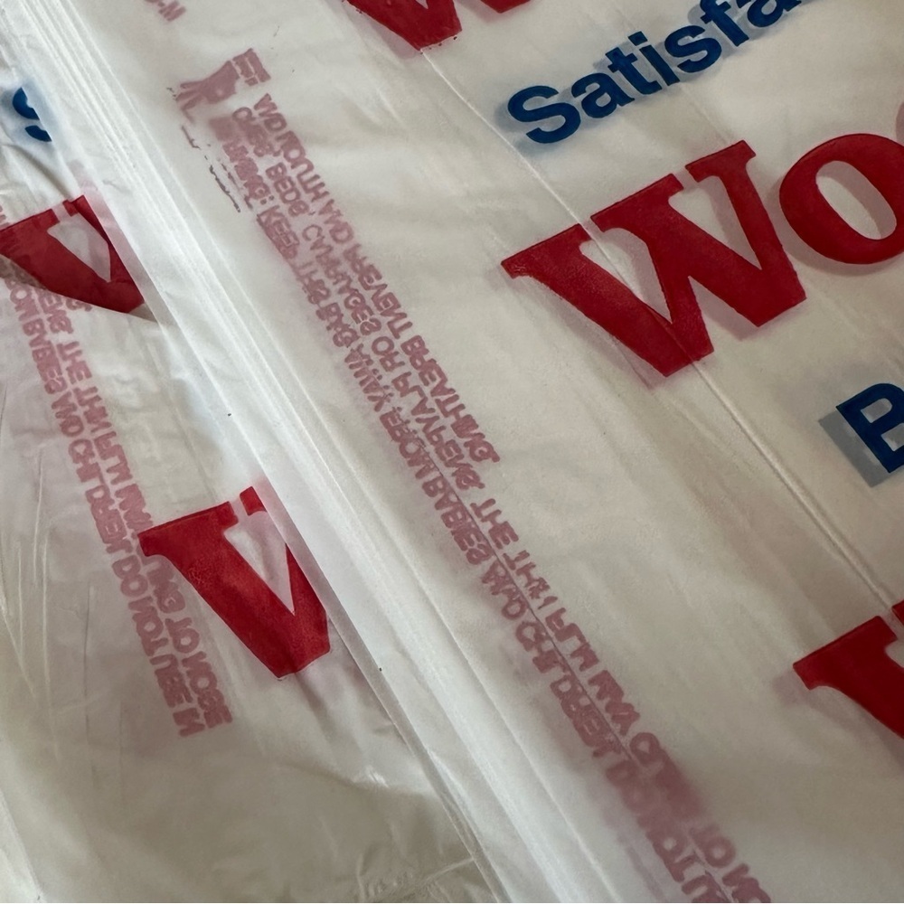 Vintage Unused Woolworth 10x2x15 White Plastic New Shopping Bags Lot 25 - Picture 3 of 7
